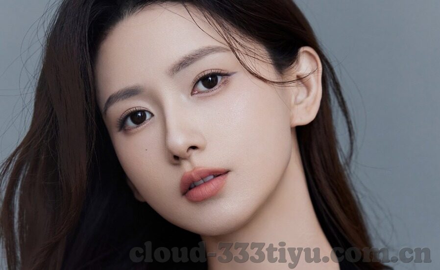 九游游戏中心下载九游-畅游九游世界，尽享游戏乐趣无限
